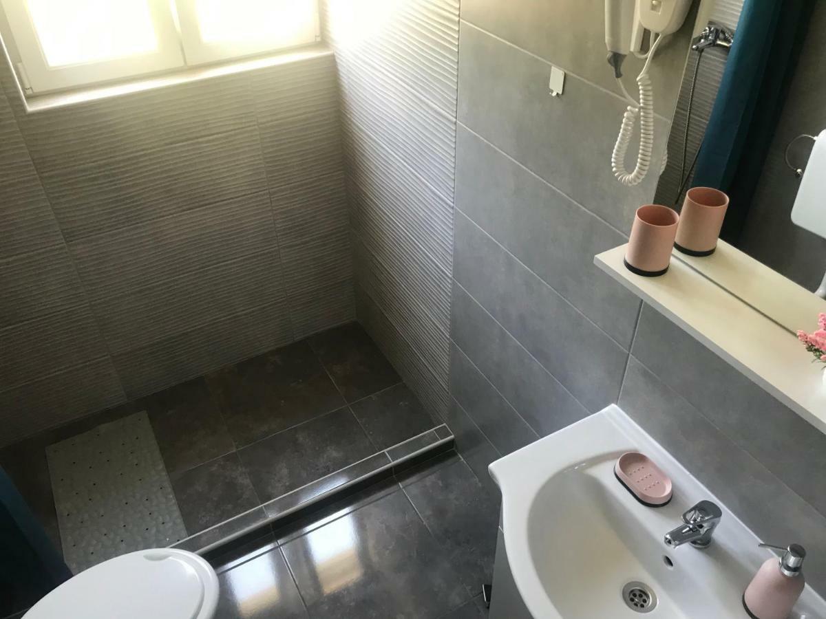 Guesthouse Ruza Sobra Apartments In The Attic Of The House 外观 照片
